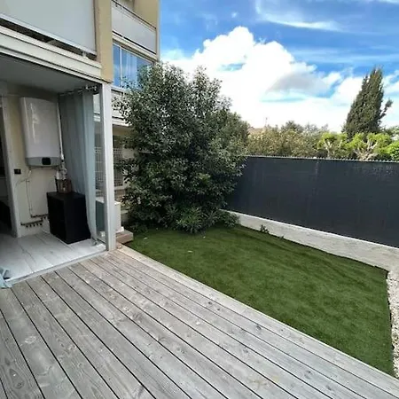 Studio K Six-fours Centre-ville Apartment